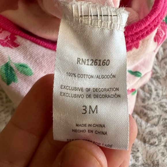 Betsey Johnson Long Sleeve Snap Bodysuit - Baby Size 3 months - Picture 6 of 6